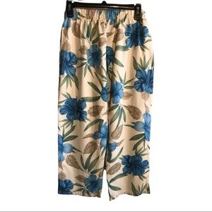 MD Fashion Hawaiian tropical summer Capri pants size small